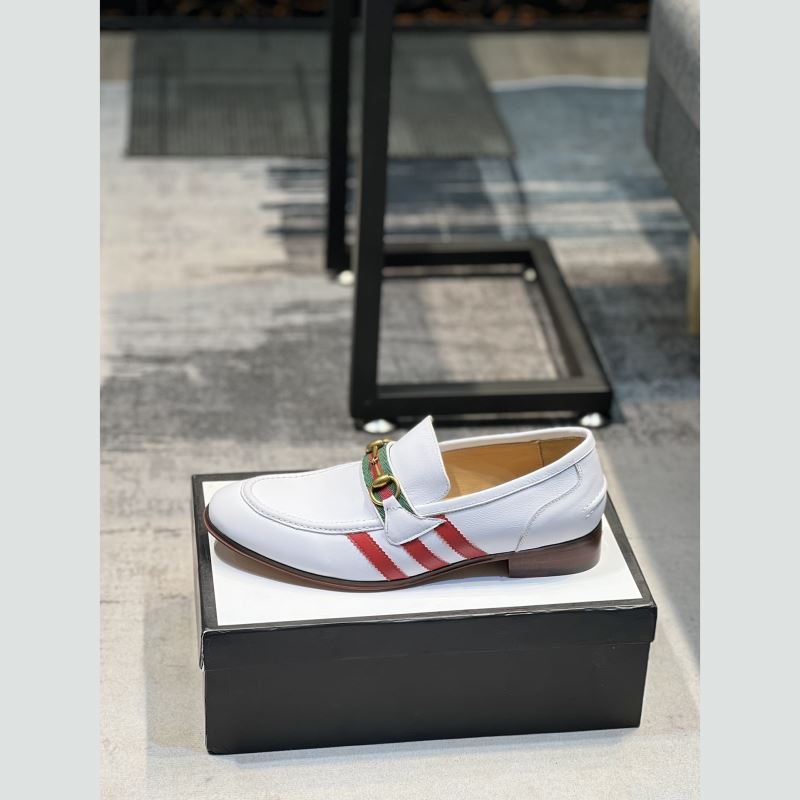 G*u*i leather shoes